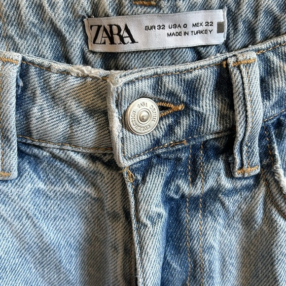 Zara straight leg jeans. - Picture 4 of 7